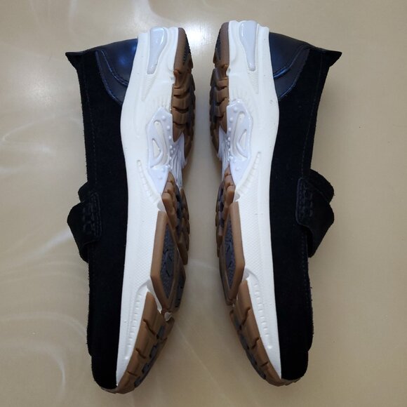 Vionic Women's 23Walk Roam Loafer in Black Suede Size 6 - Picture 10 of 12